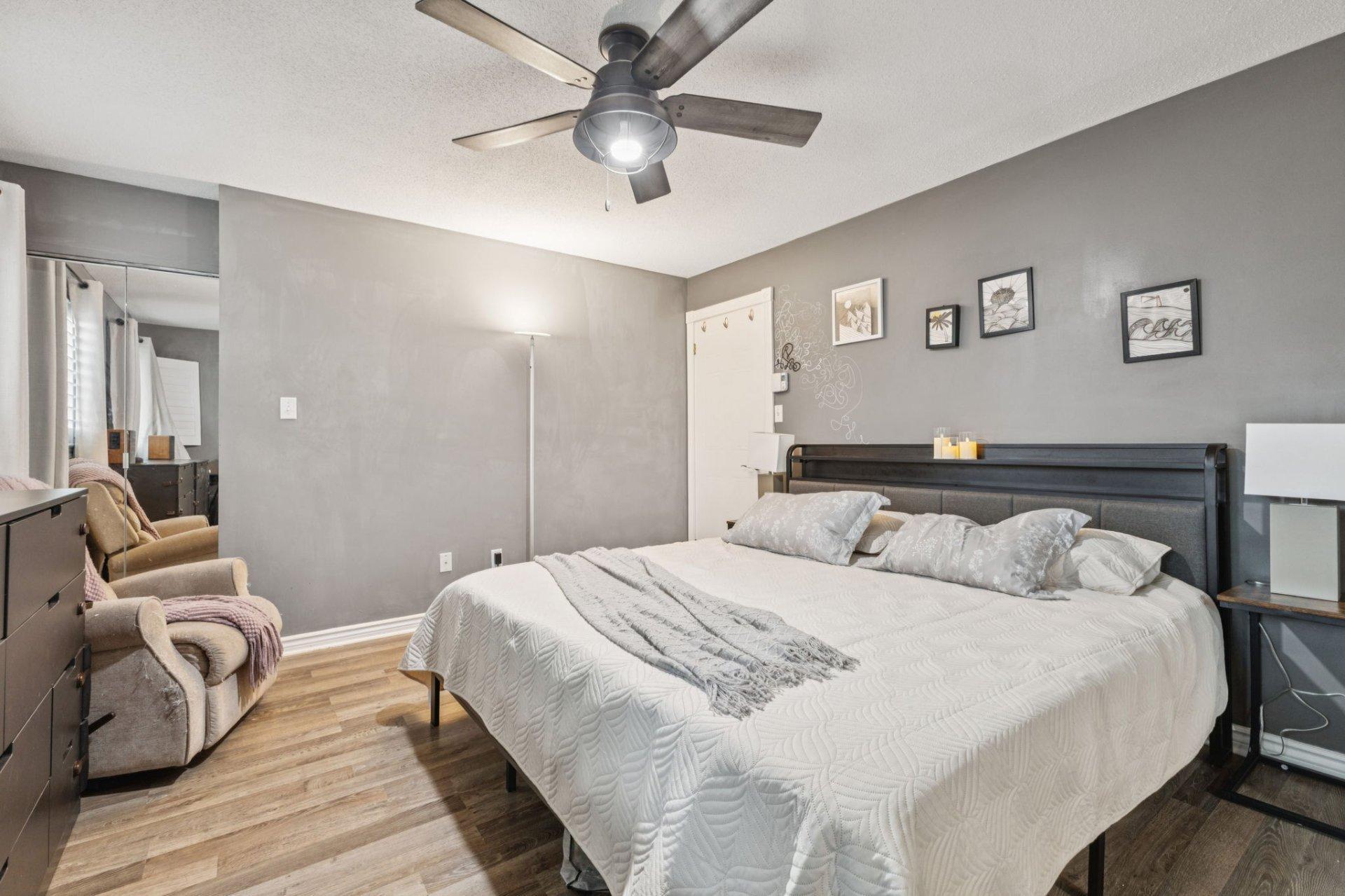 









31


Rue de la Mine

,
Gatineau (Gatineau),




QC
J8P7W1

