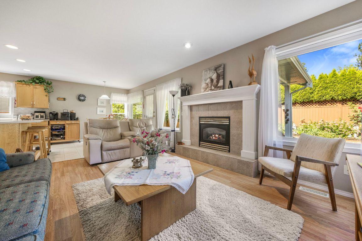 









2220


Shannon Ridge

Drive, 105,
West Kelowna,




BC
V4T 2T6

