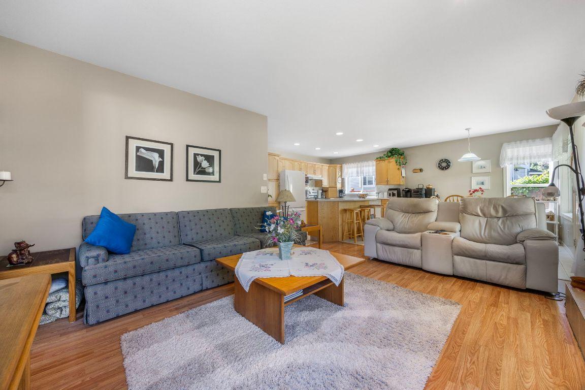 









2220


Shannon Ridge

Drive, 105,
West Kelowna,




BC
V4T 2T6


