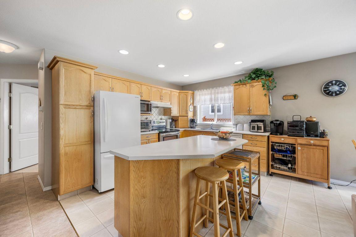 









2220


Shannon Ridge

Drive, 105,
West Kelowna,




BC
V4T 2T6

