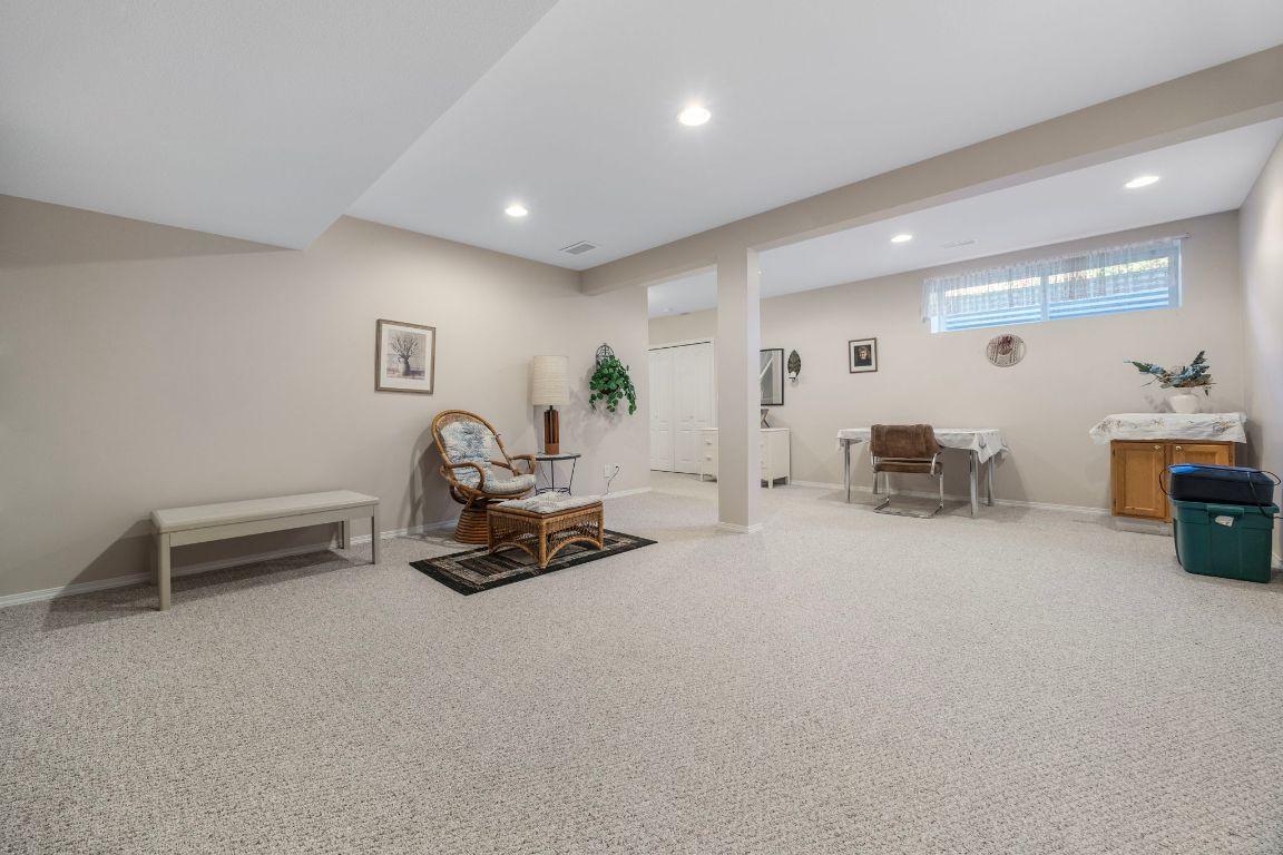 









2220


Shannon Ridge

Drive, 105,
West Kelowna,




BC
V4T 2T6

