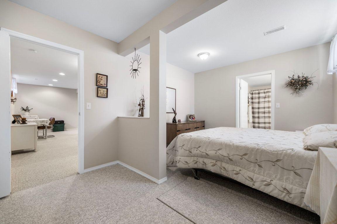 









2220


Shannon Ridge

Drive, 105,
West Kelowna,




BC
V4T 2T6

