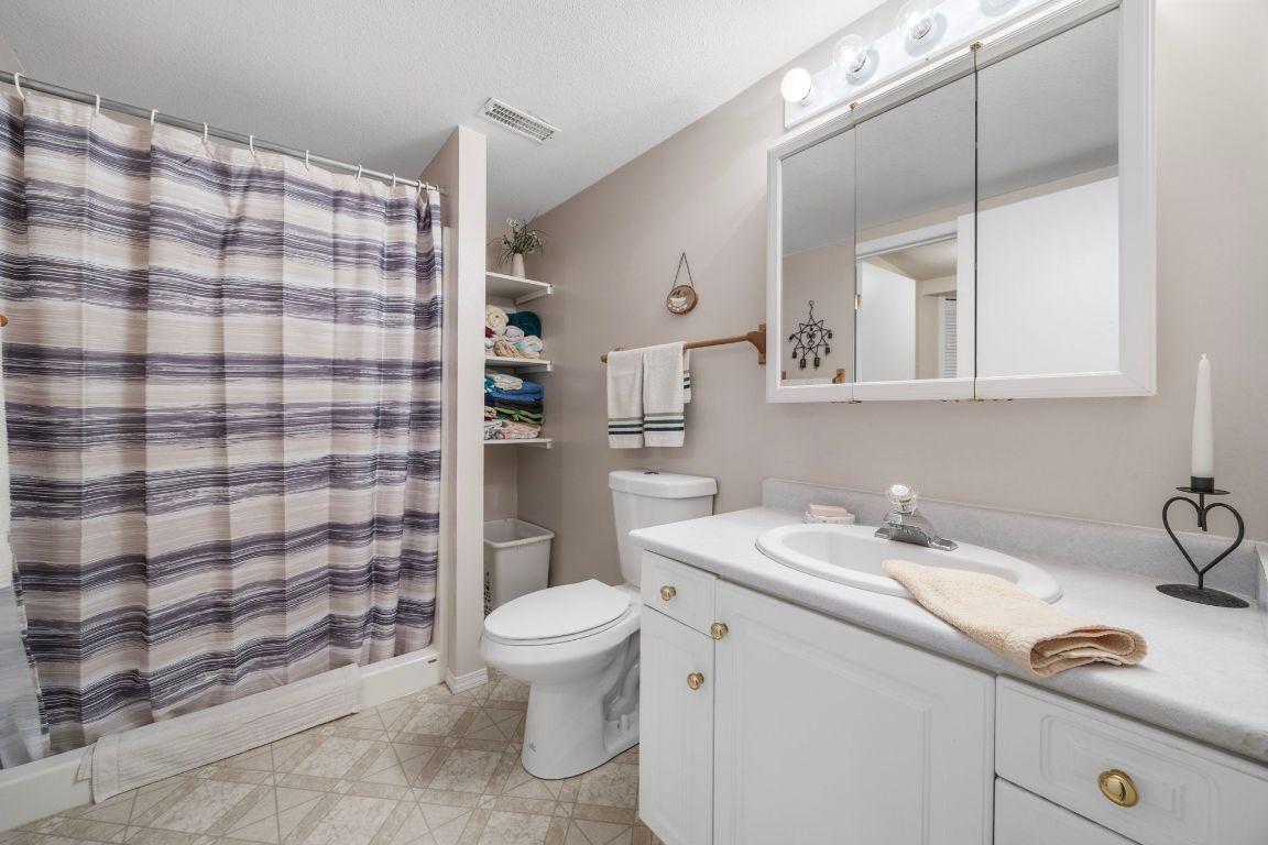 









2220


Shannon Ridge

Drive, 105,
West Kelowna,




BC
V4T 2T6

