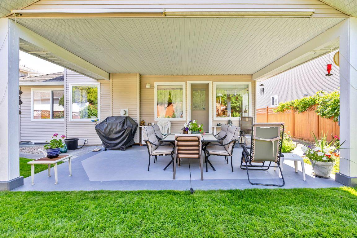 









2220


Shannon Ridge

Drive, 105,
West Kelowna,




BC
V4T 2T6


