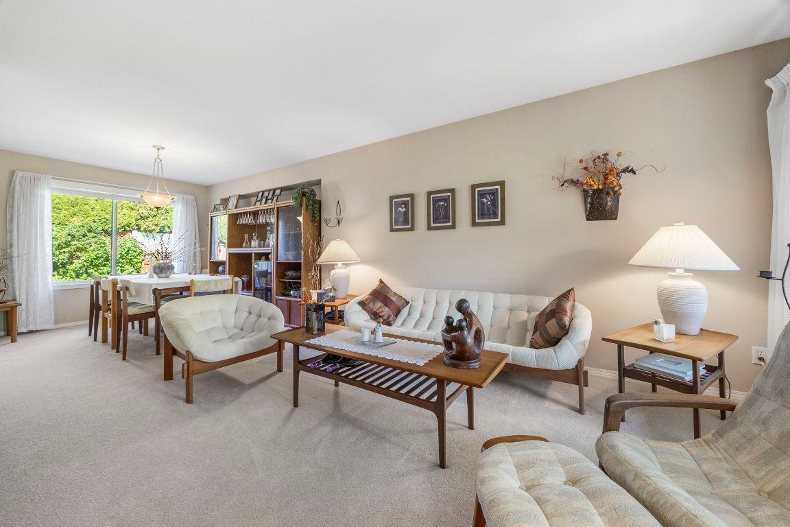 









2220


Shannon Ridge

Drive, 105,
West Kelowna,




BC
V4T 2T6

