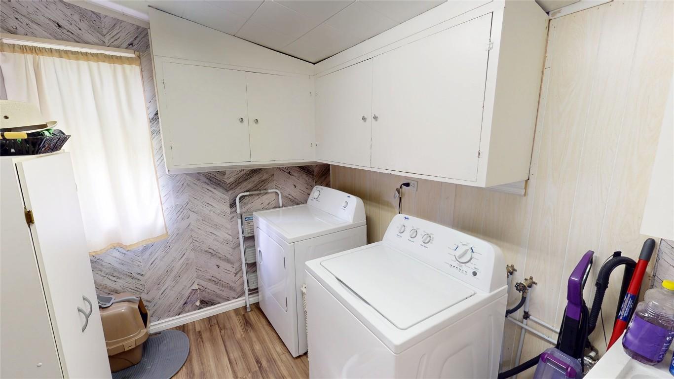 









213


4th

Avenue,
Cranbrook,




BC
V1C 2E4

