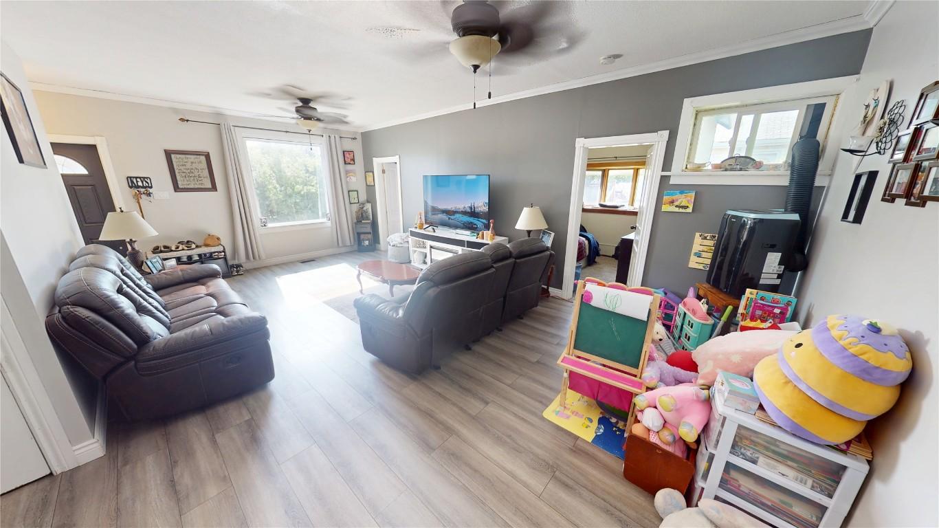 









213


4th

Avenue,
Cranbrook,




BC
V1C 2E4

