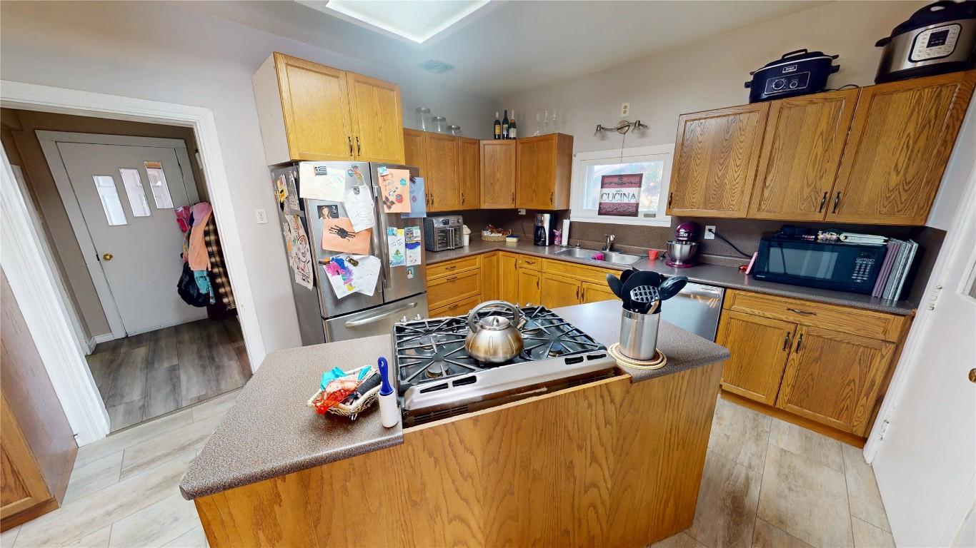 









213


4th

Avenue,
Cranbrook,




BC
V1C 2E4

