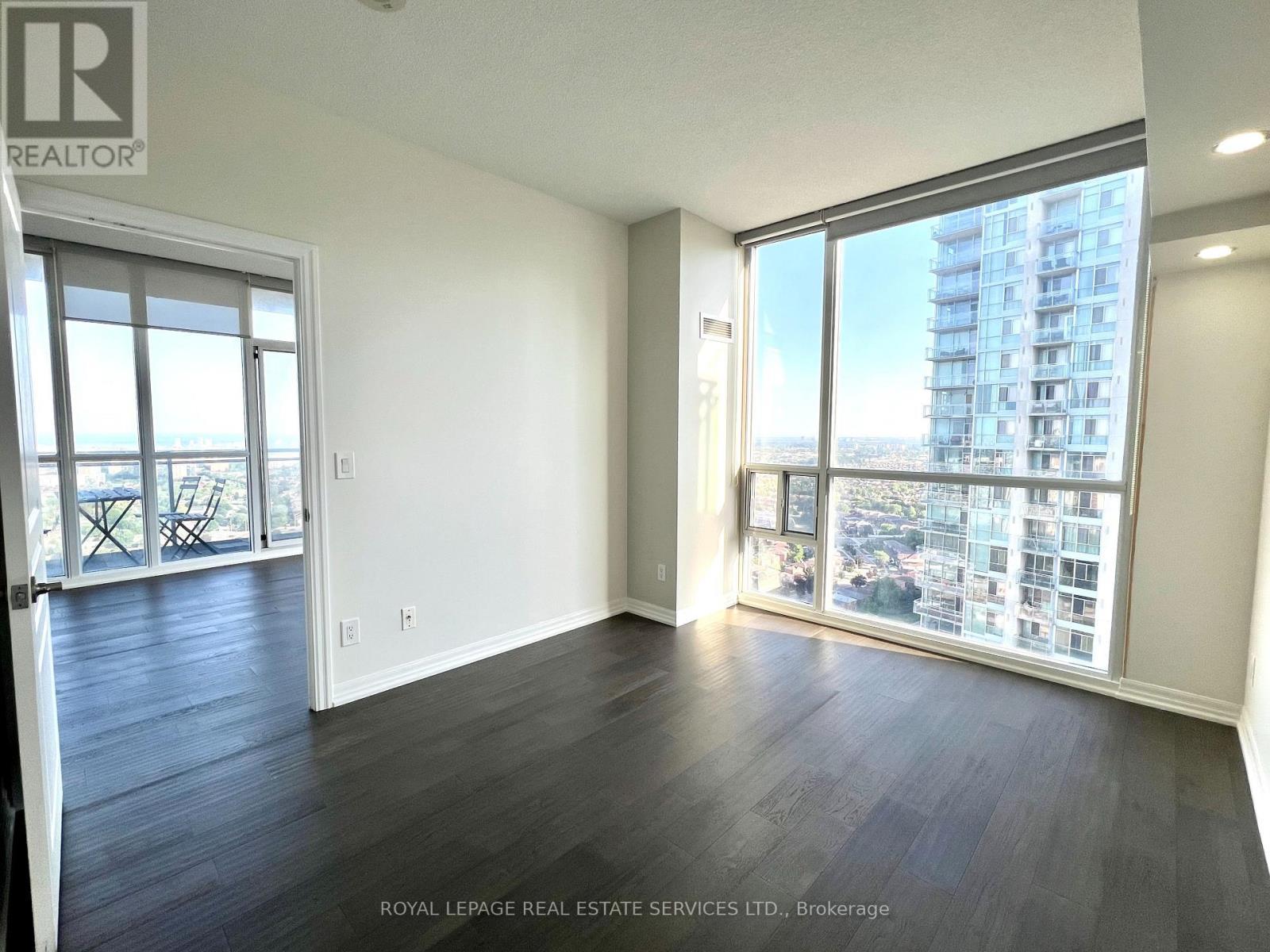 












2909 - 223 WEBB DRIVE

,
Mississauga,




Ontario
L5B4P2

