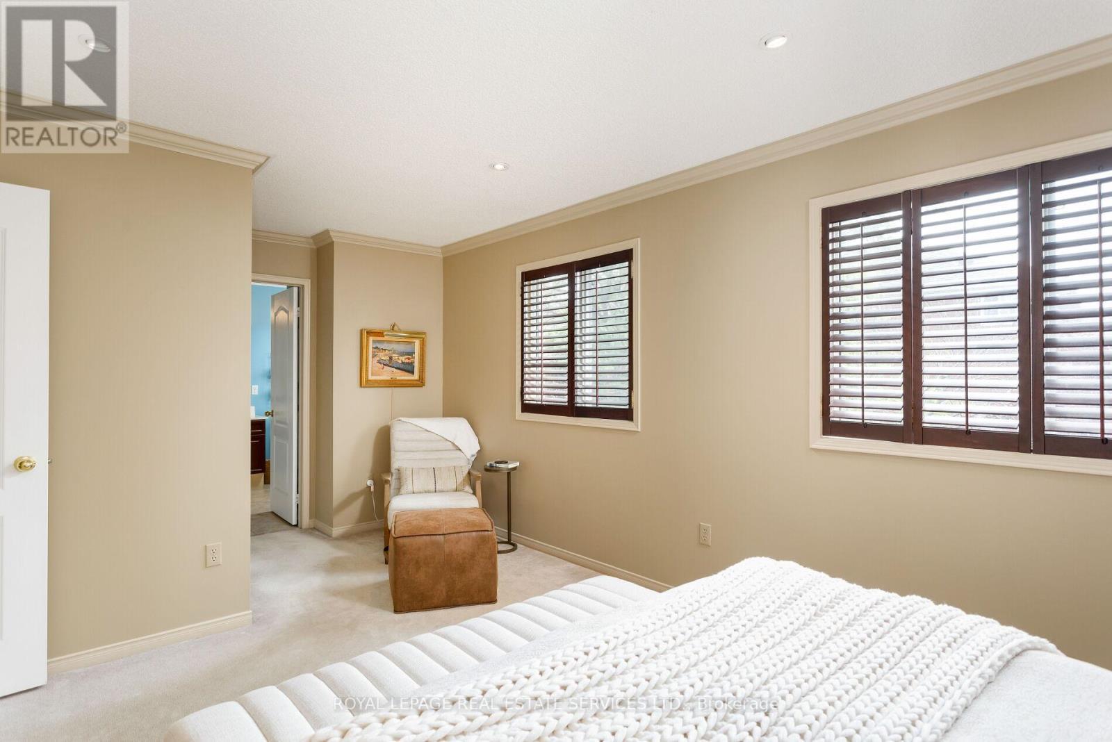 












4 HACKMORE GATE

,
Brampton,




Ontario
L7A1R6

