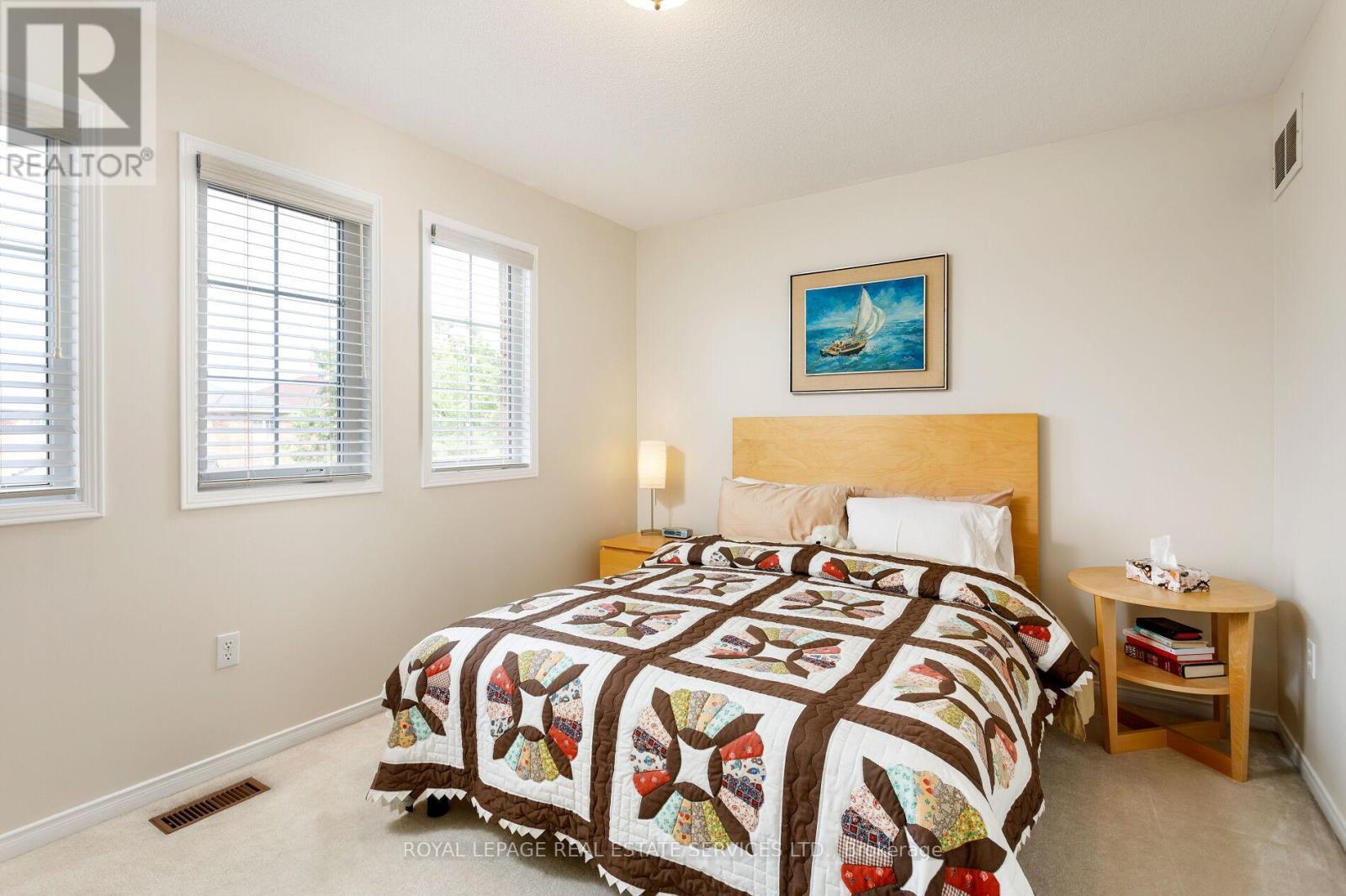 












4 HACKMORE GATE

,
Brampton,




Ontario
L7A1R6

