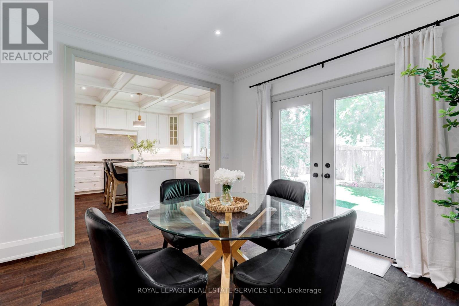 












437 INGLEHART STREET N

,
Oakville,




Ontario
L6J3J5

