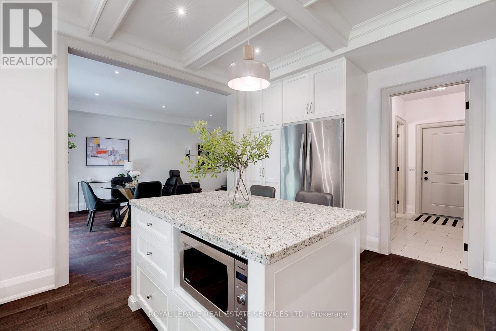 












437 INGLEHART STREET N

,
Oakville,




Ontario
L6J3J5

