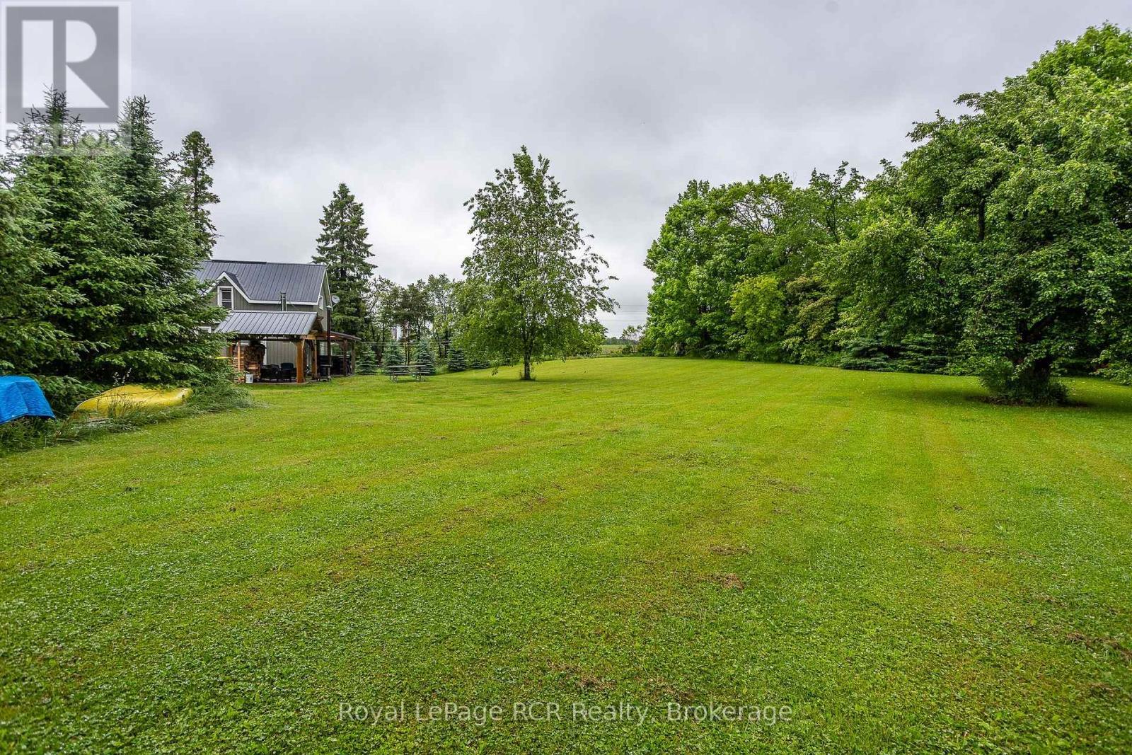 












773760 HIGHWAY 10

,
Grey Highlands,




Ontario
N0C1L0


