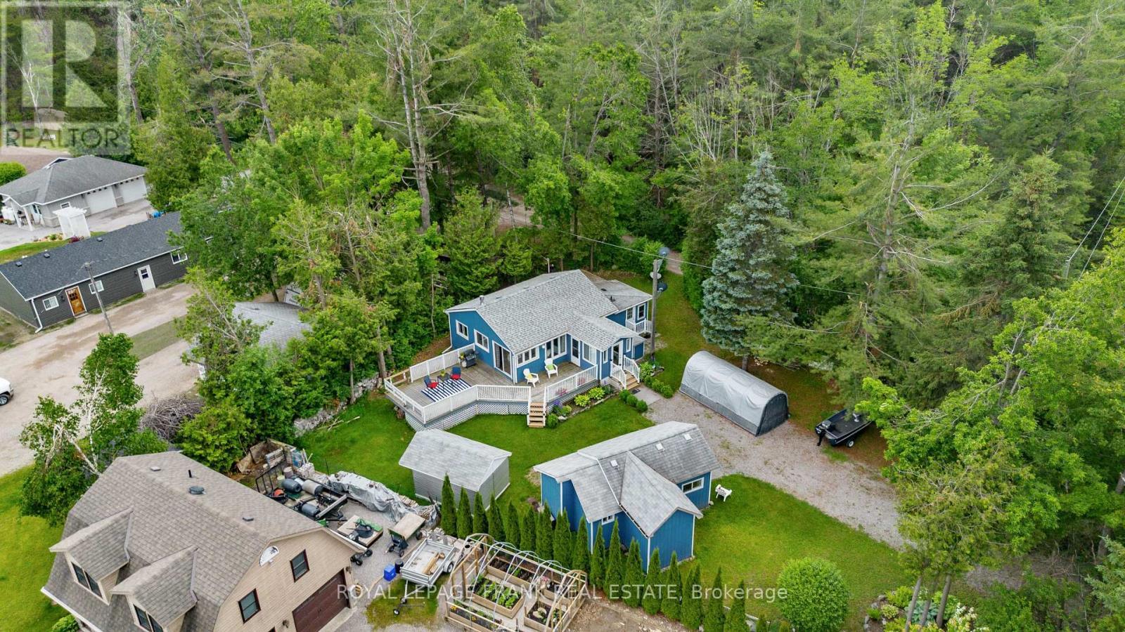 












68 WALMAC SHORES ROAD

,
Kawartha Lakes (Bobcaygeon),




Ontario
K0M1A0


