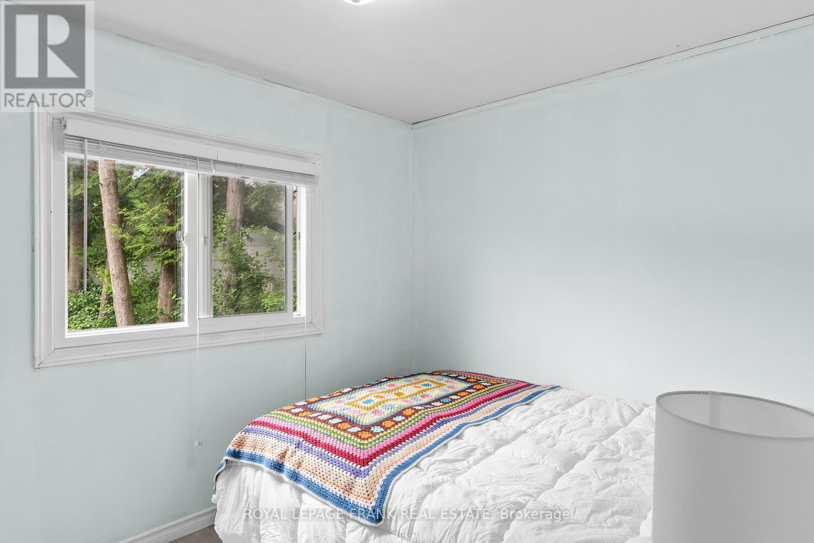 












68 WALMAC SHORES ROAD

,
Kawartha Lakes (Bobcaygeon),




Ontario
K0M1A0

