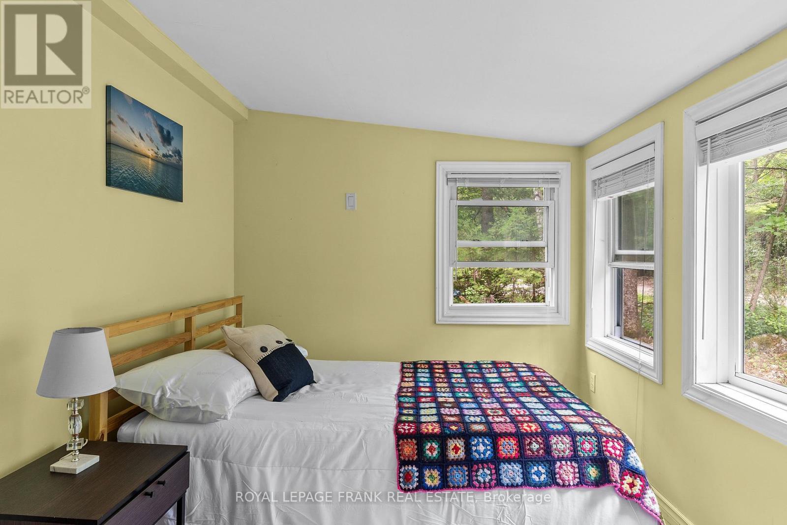 












68 WALMAC SHORES ROAD

,
Kawartha Lakes (Bobcaygeon),




Ontario
K0M1A0

