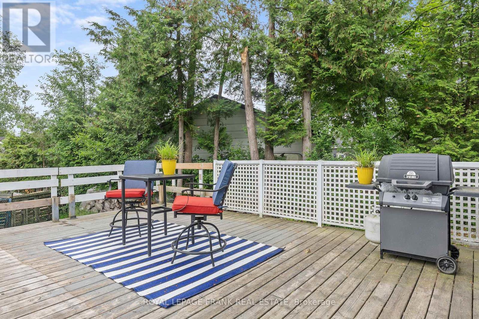 












68 WALMAC SHORES ROAD

,
Kawartha Lakes (Bobcaygeon),




Ontario
K0M1A0

