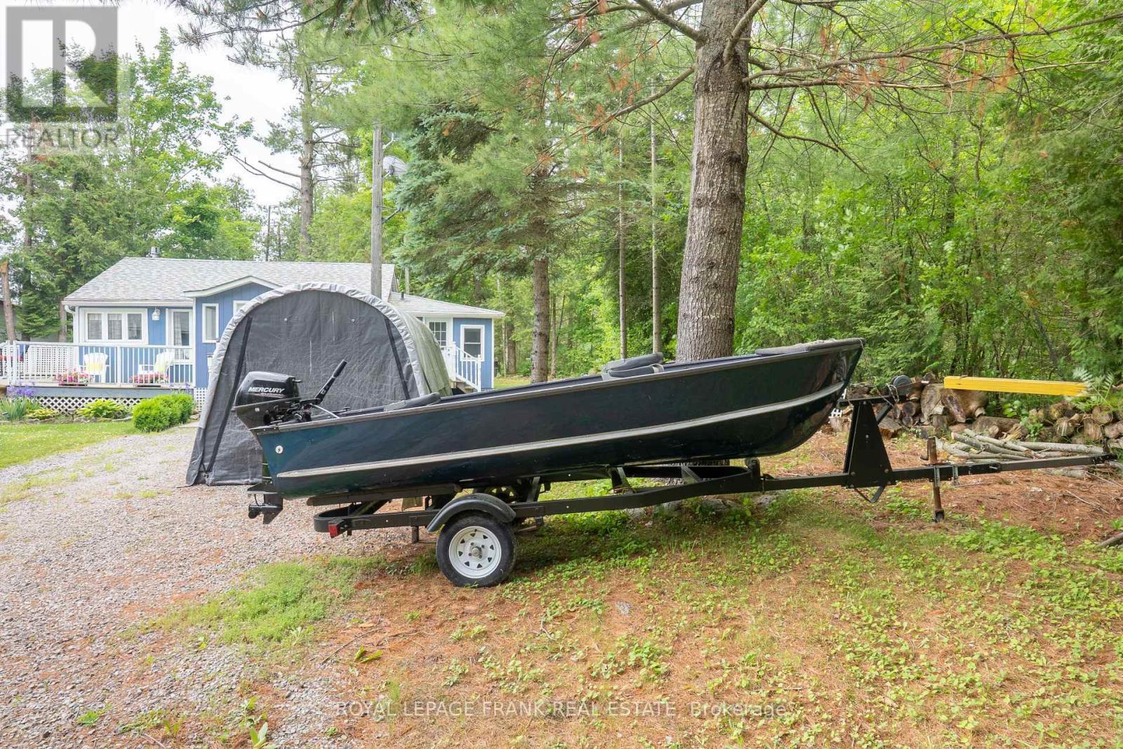 












68 WALMAC SHORES ROAD

,
Kawartha Lakes (Bobcaygeon),




Ontario
K0M1A0

