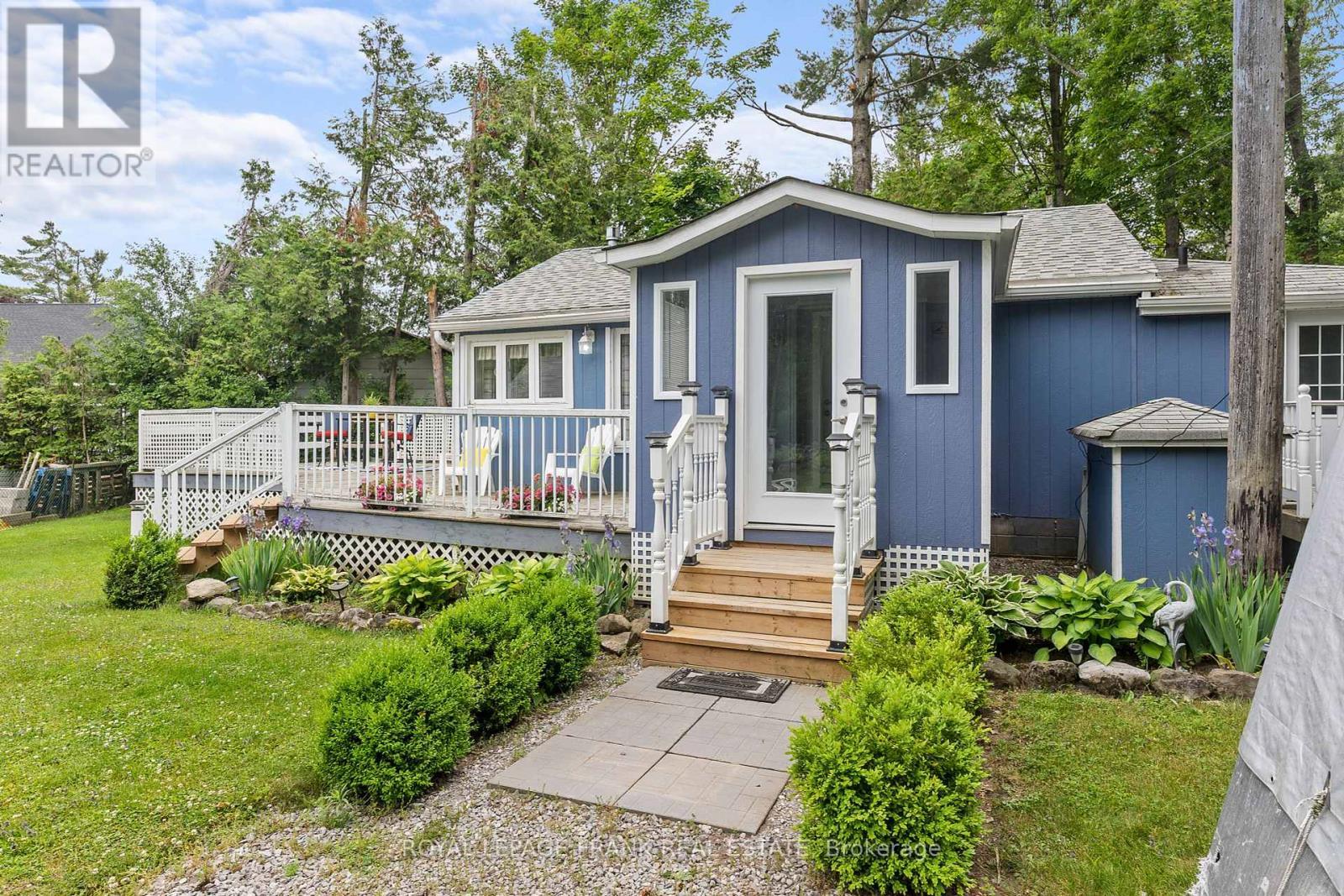 












68 WALMAC SHORES ROAD

,
Kawartha Lakes (Bobcaygeon),




Ontario
K0M1A0

