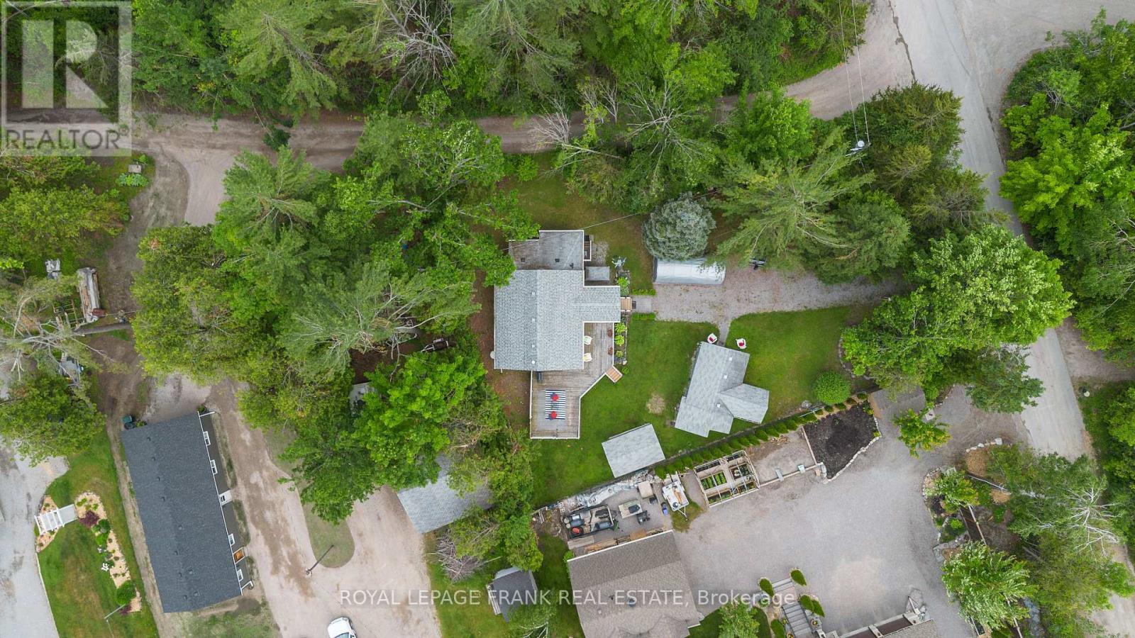 












68 WALMAC SHORES ROAD

,
Kawartha Lakes (Bobcaygeon),




Ontario
K0M1A0

