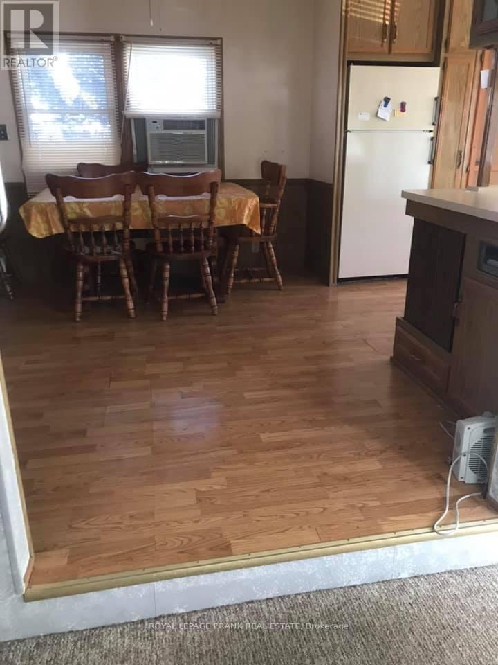 












308 - 1802 COUNTY ROAD 121 ROAD

,
Kawartha Lakes (Fenelon Falls),




Ontario
K0M1N0


