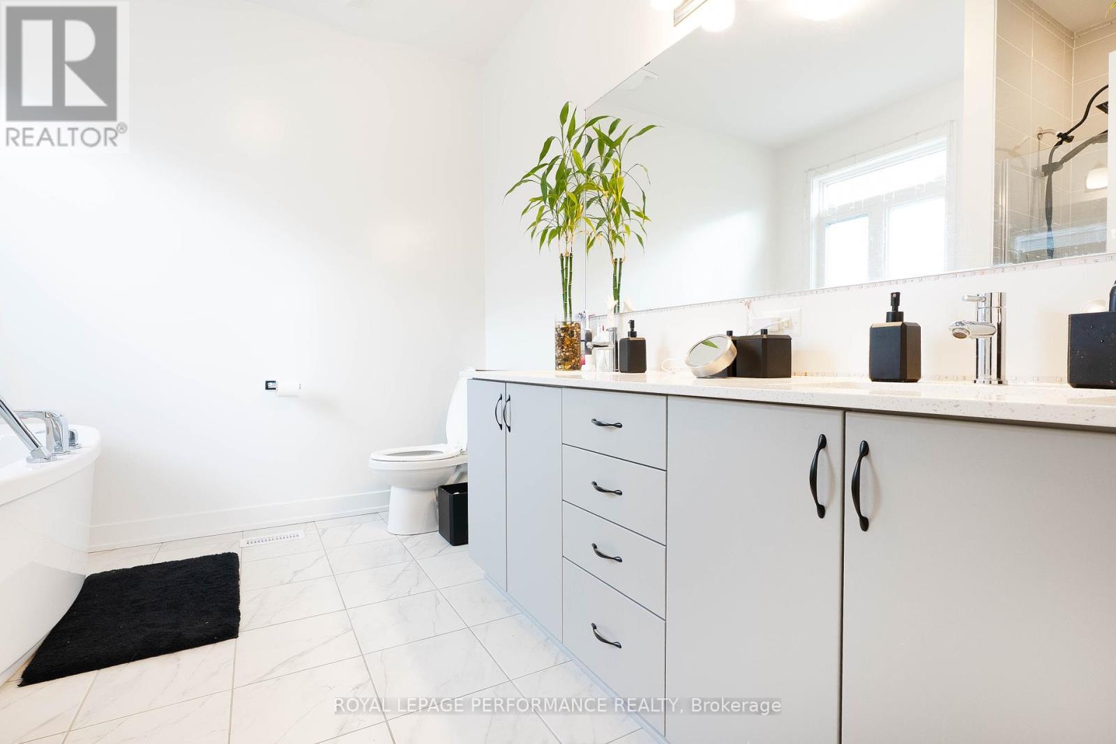 












931 EMBANKMENT STREET

,
Ottawa,




Ontario
K2S2P6

