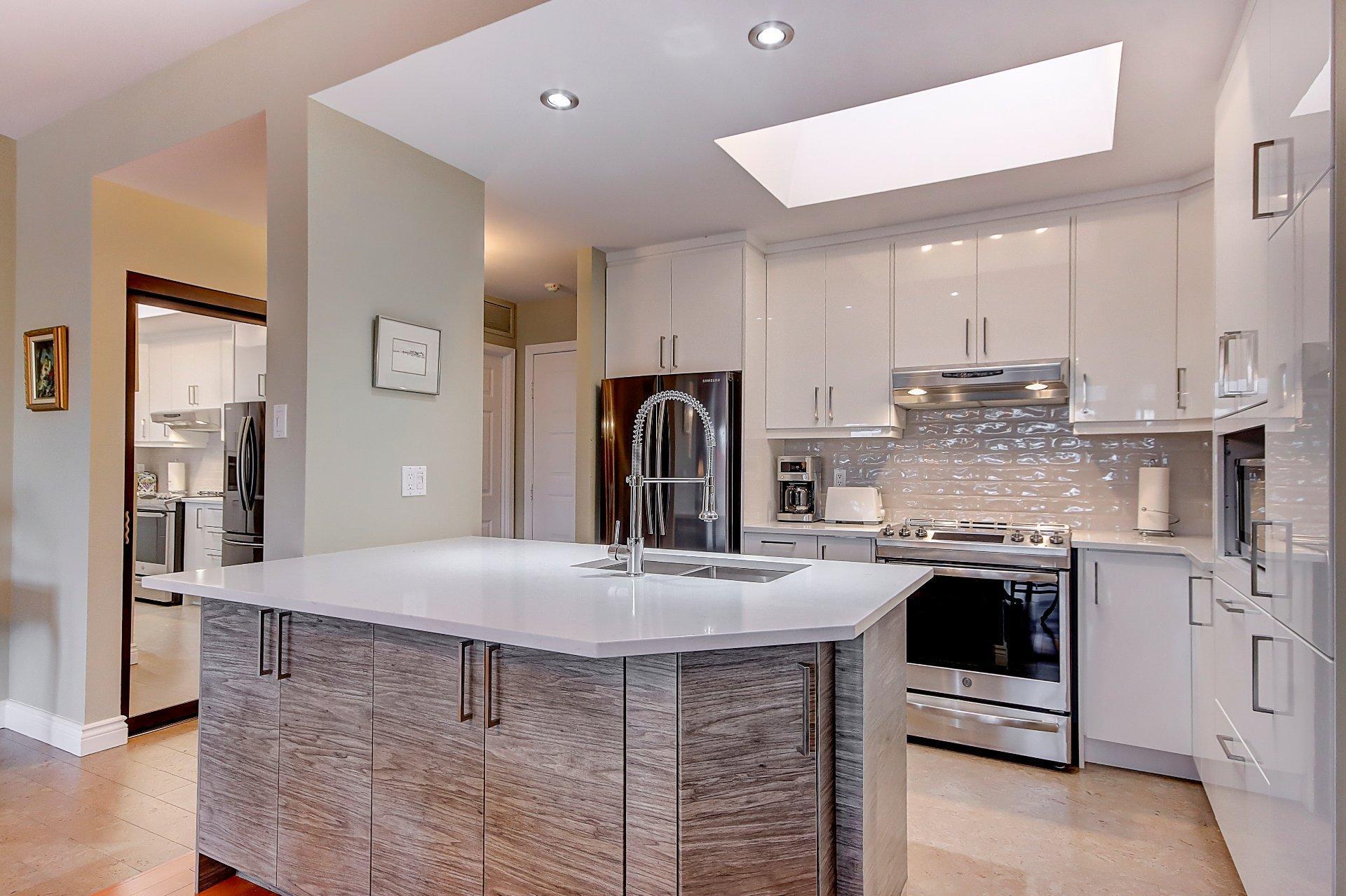 









1645


Rue Gauthier

, 42,
Saint-Bruno-de-Montarville,




QC
J3V5Y4

