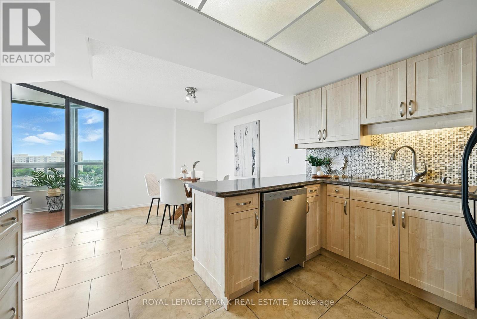 












804 - 700 WILSON ROAD N

,
Oshawa (Centennial),




Ontario
L1G7T5

