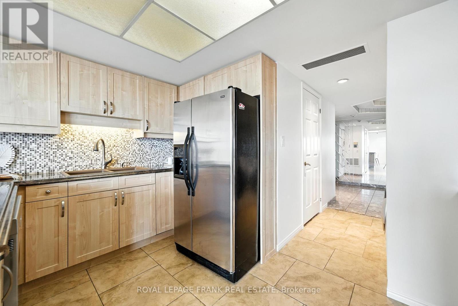 












804 - 700 WILSON ROAD N

,
Oshawa (Centennial),




Ontario
L1G7T5

