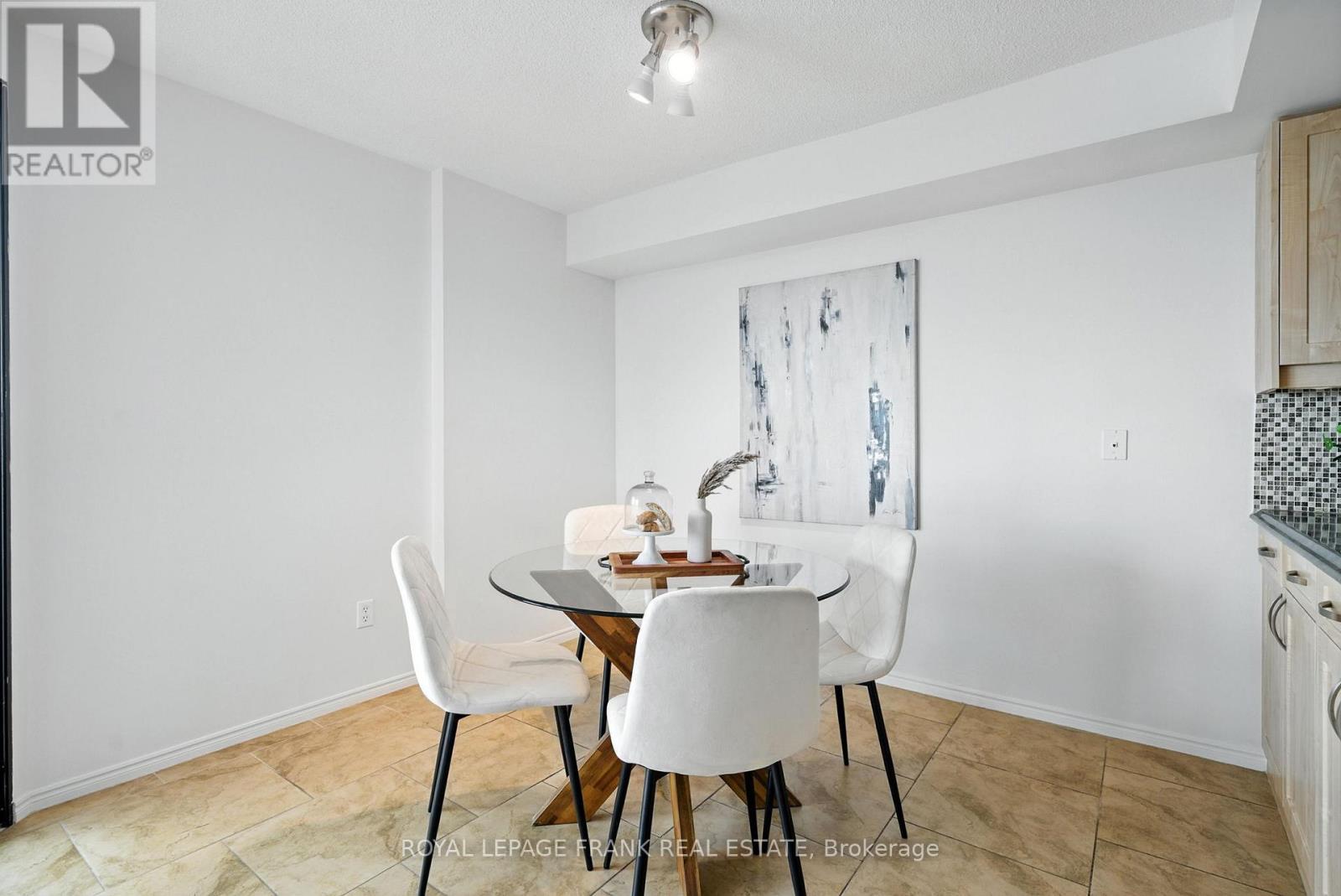 












804 - 700 WILSON ROAD N

,
Oshawa (Centennial),




Ontario
L1G7T5

