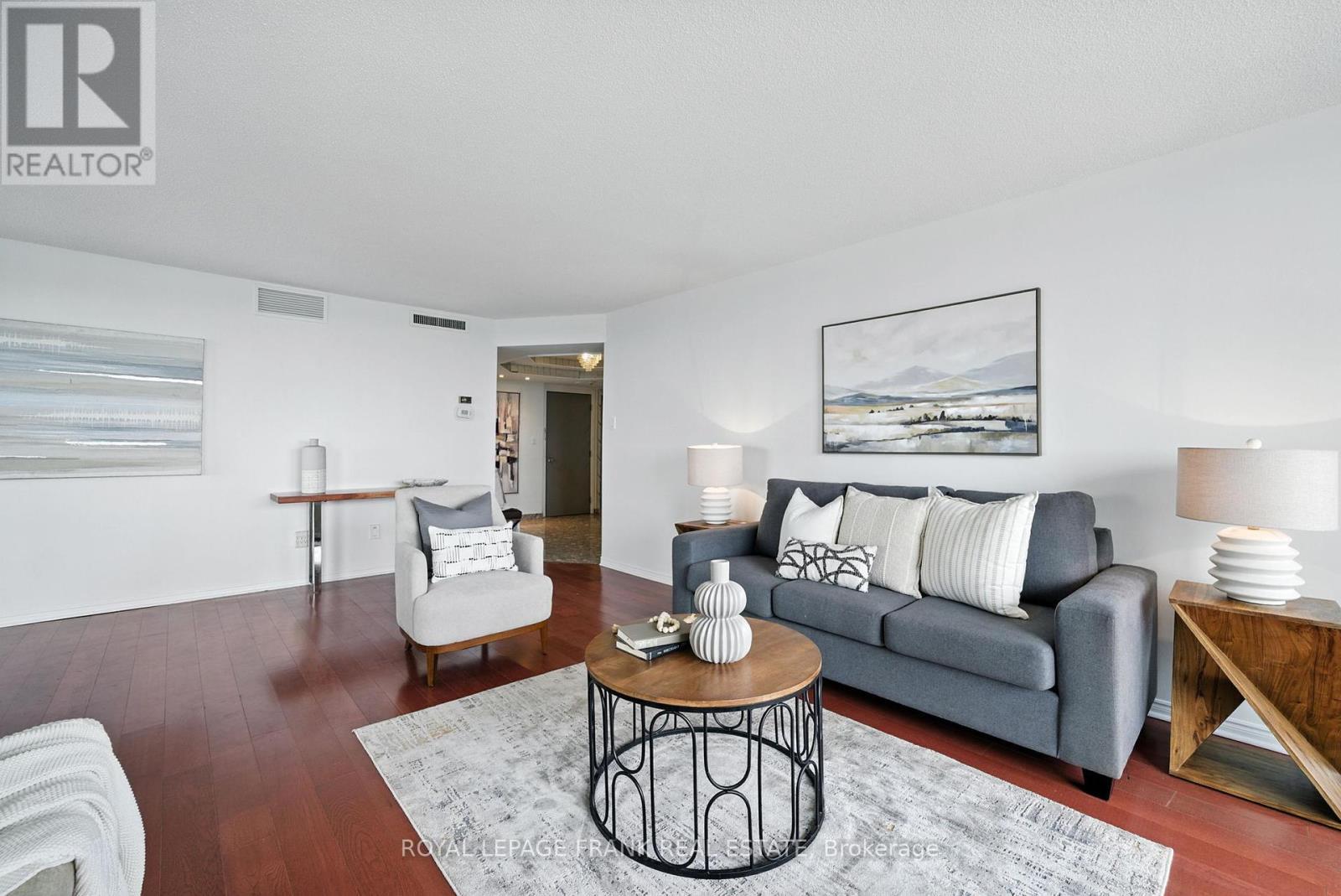 












804 - 700 WILSON ROAD N

,
Oshawa (Centennial),




Ontario
L1G7T5

