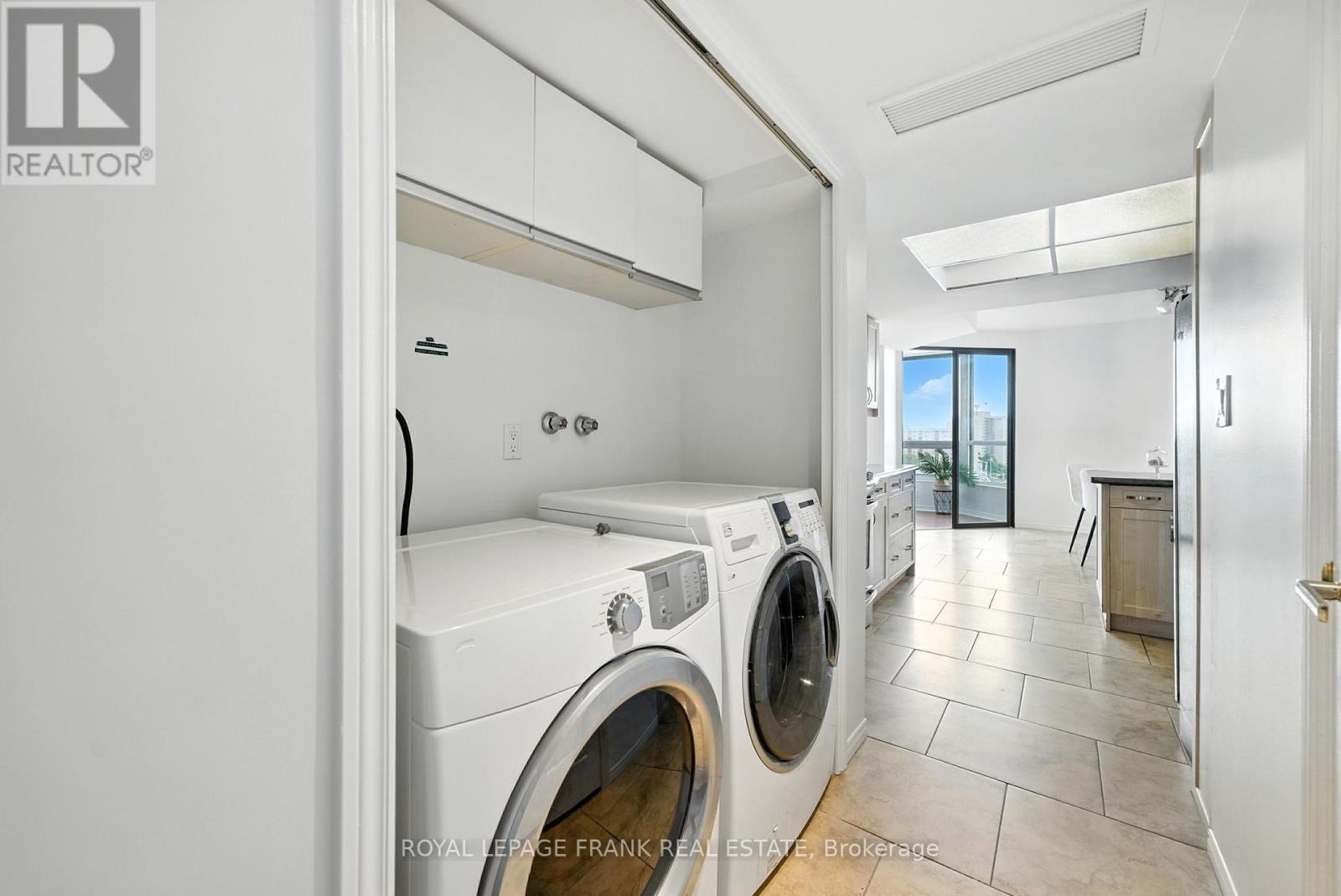 












804 - 700 WILSON ROAD N

,
Oshawa (Centennial),




Ontario
L1G7T5

