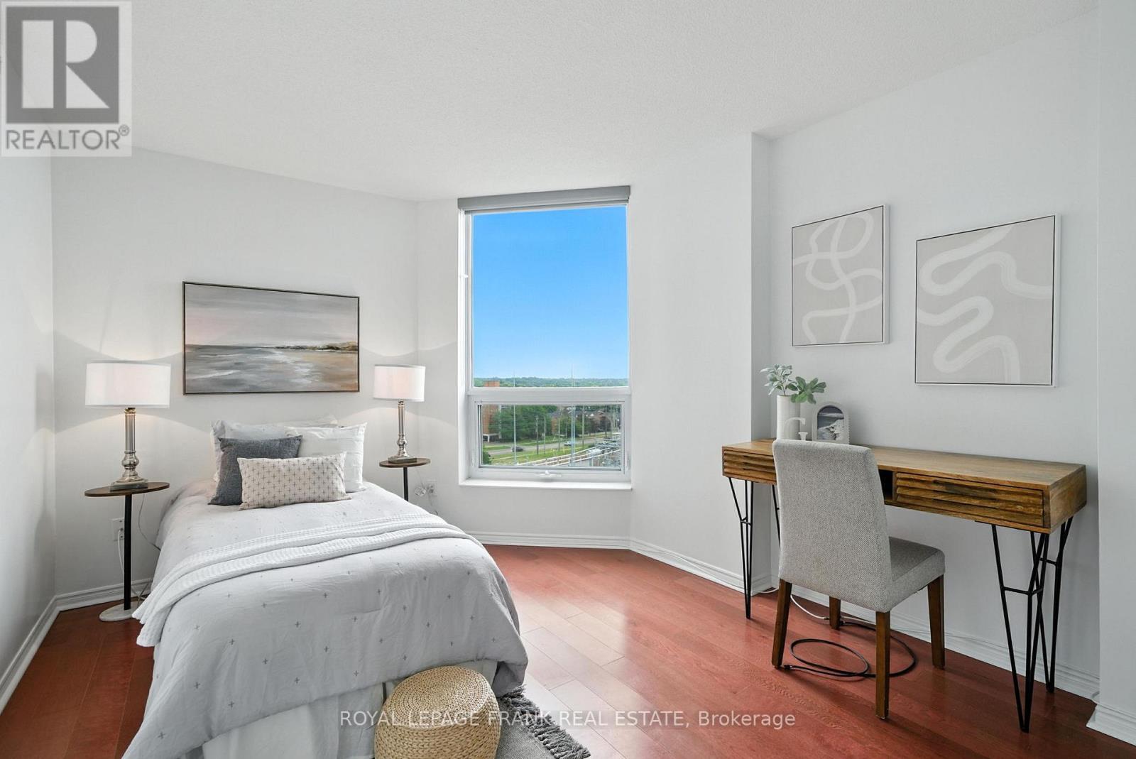 












804 - 700 WILSON ROAD N

,
Oshawa (Centennial),




Ontario
L1G7T5

