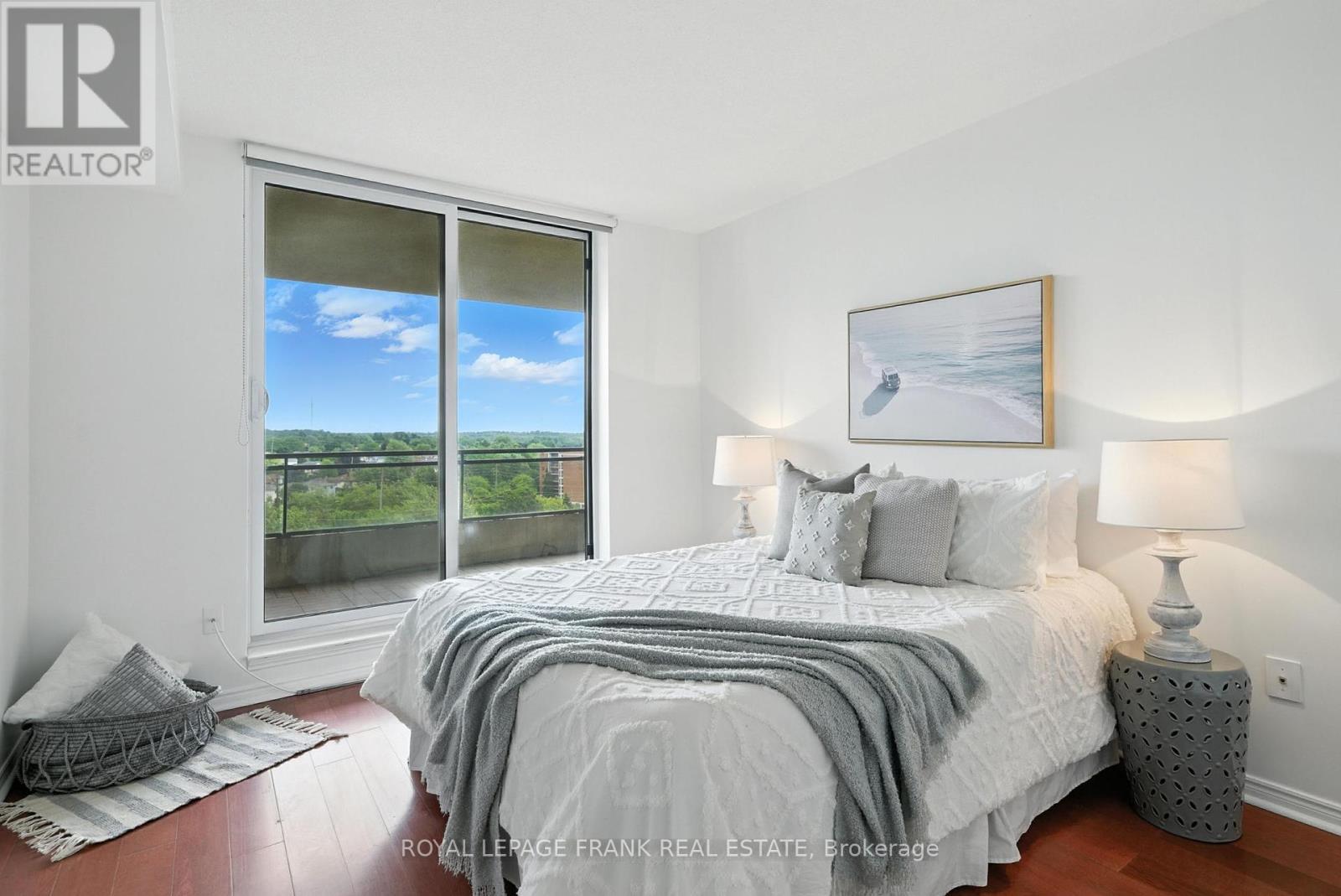 












804 - 700 WILSON ROAD N

,
Oshawa (Centennial),




Ontario
L1G7T5

