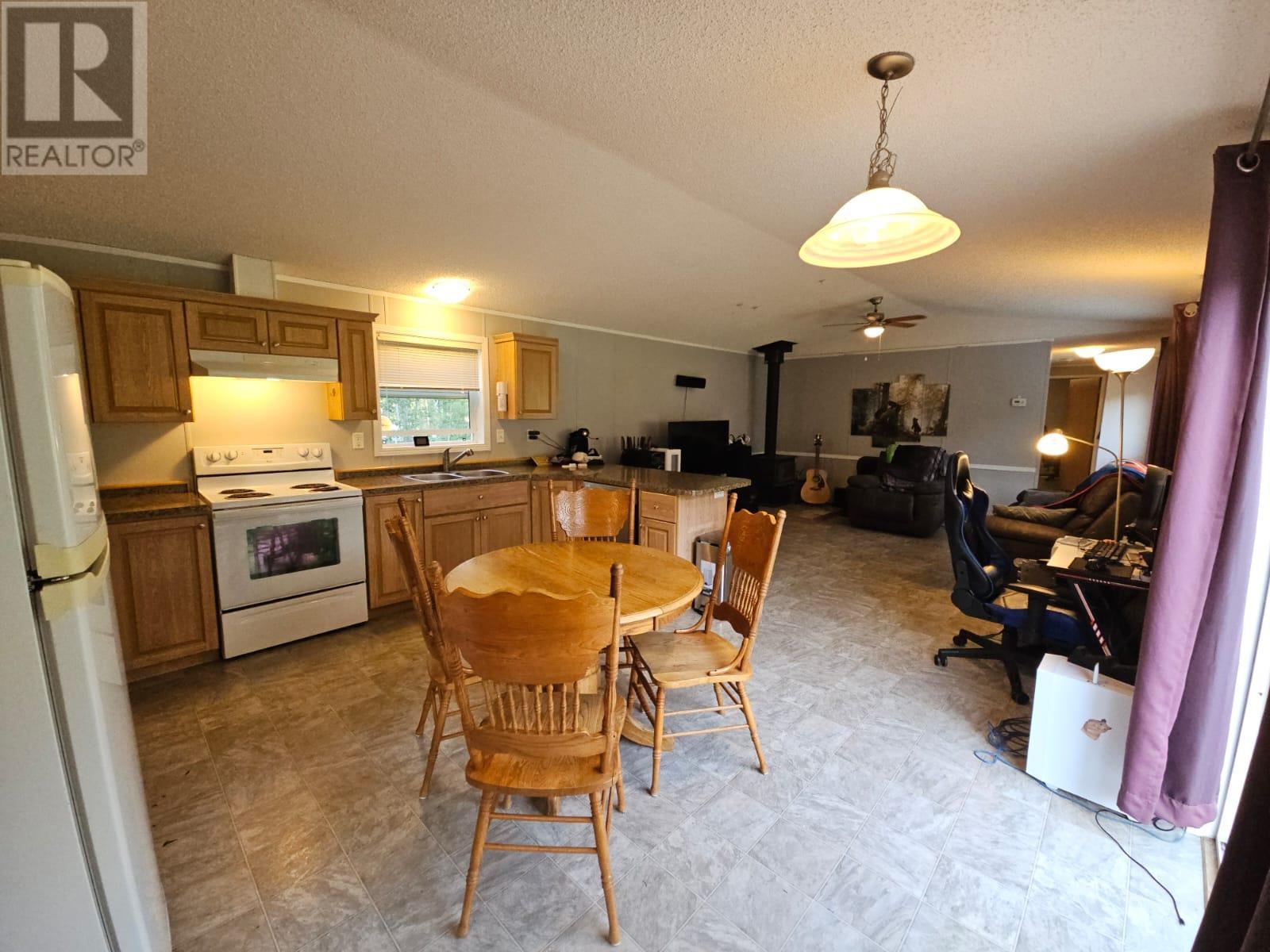 












5567 BROWNS Road

,
Chetwynd,




British Columbia
V0C1J0

