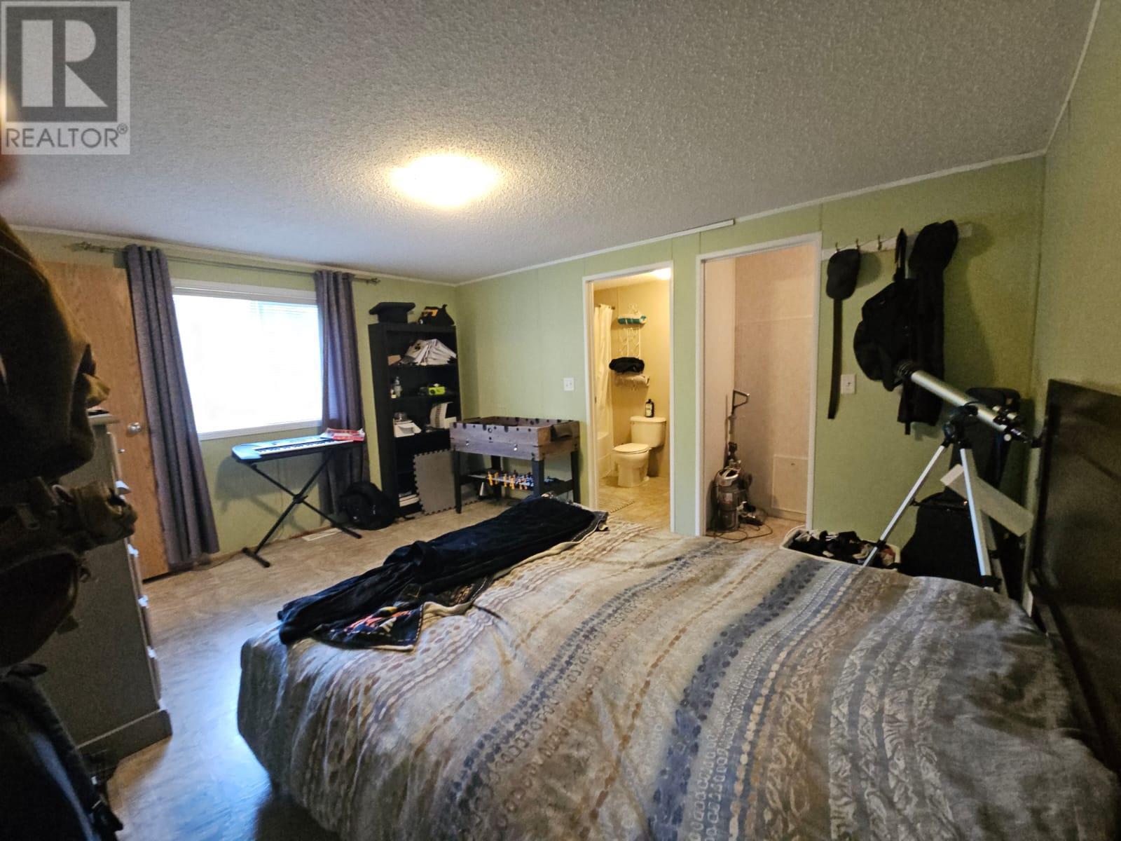 












5567 BROWNS Road

,
Chetwynd,




British Columbia
V0C1J0

