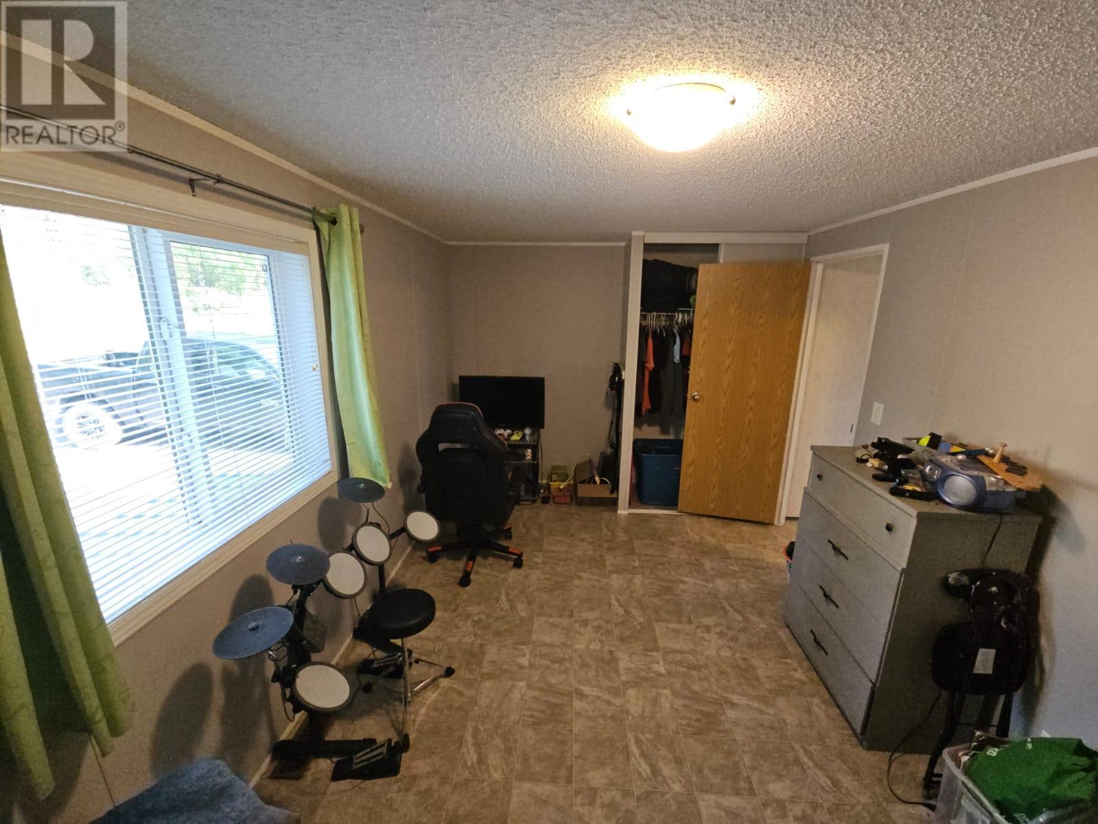 












5567 BROWNS Road

,
Chetwynd,




British Columbia
V0C1J0


