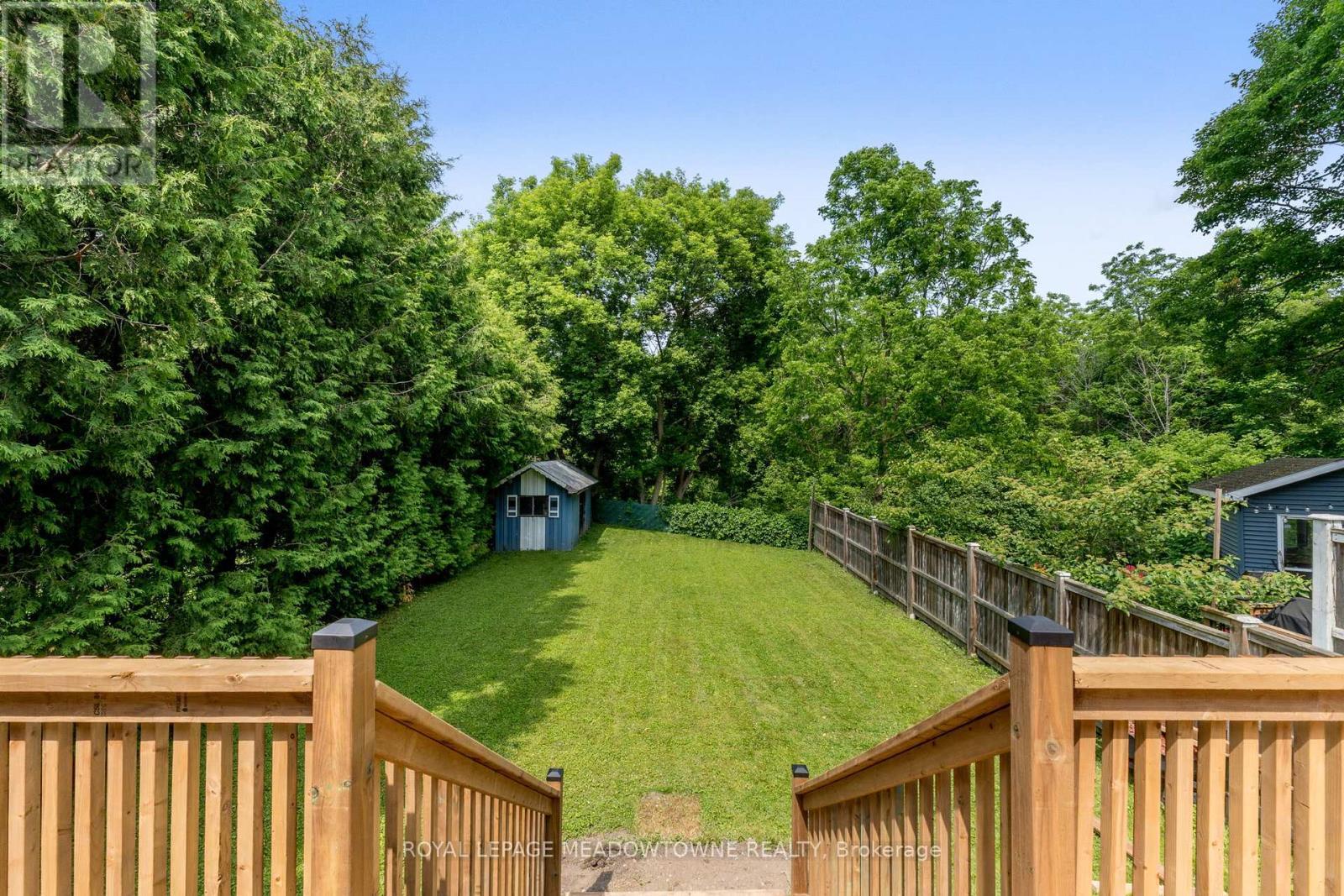 












15637 MCLAUGHLIN ROAD

,
Caledon,




Ontario
L7C1L9

