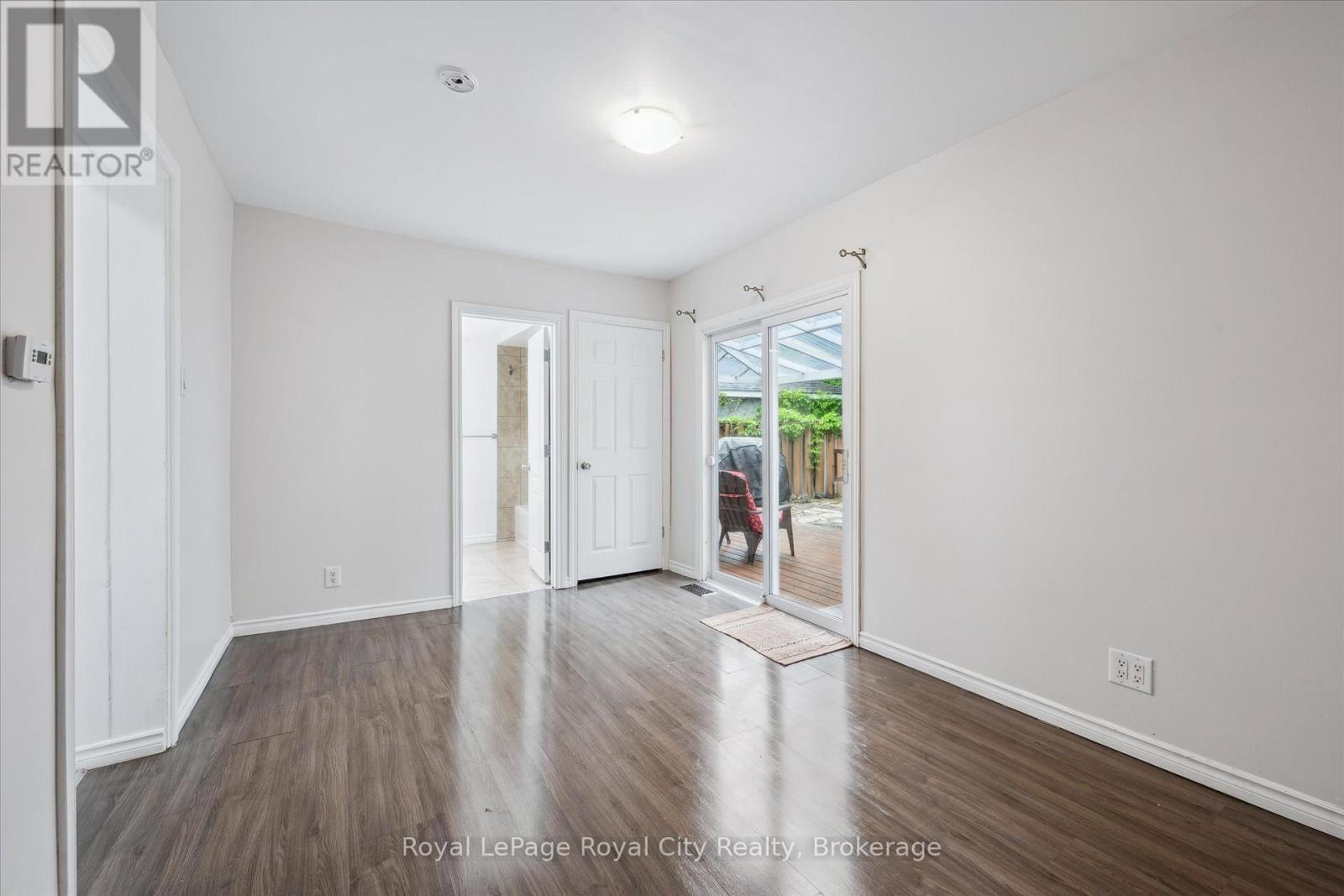 












169 EDINBURGH ROAD N

,
Guelph (Downtown),




Ontario
N1H5R6


