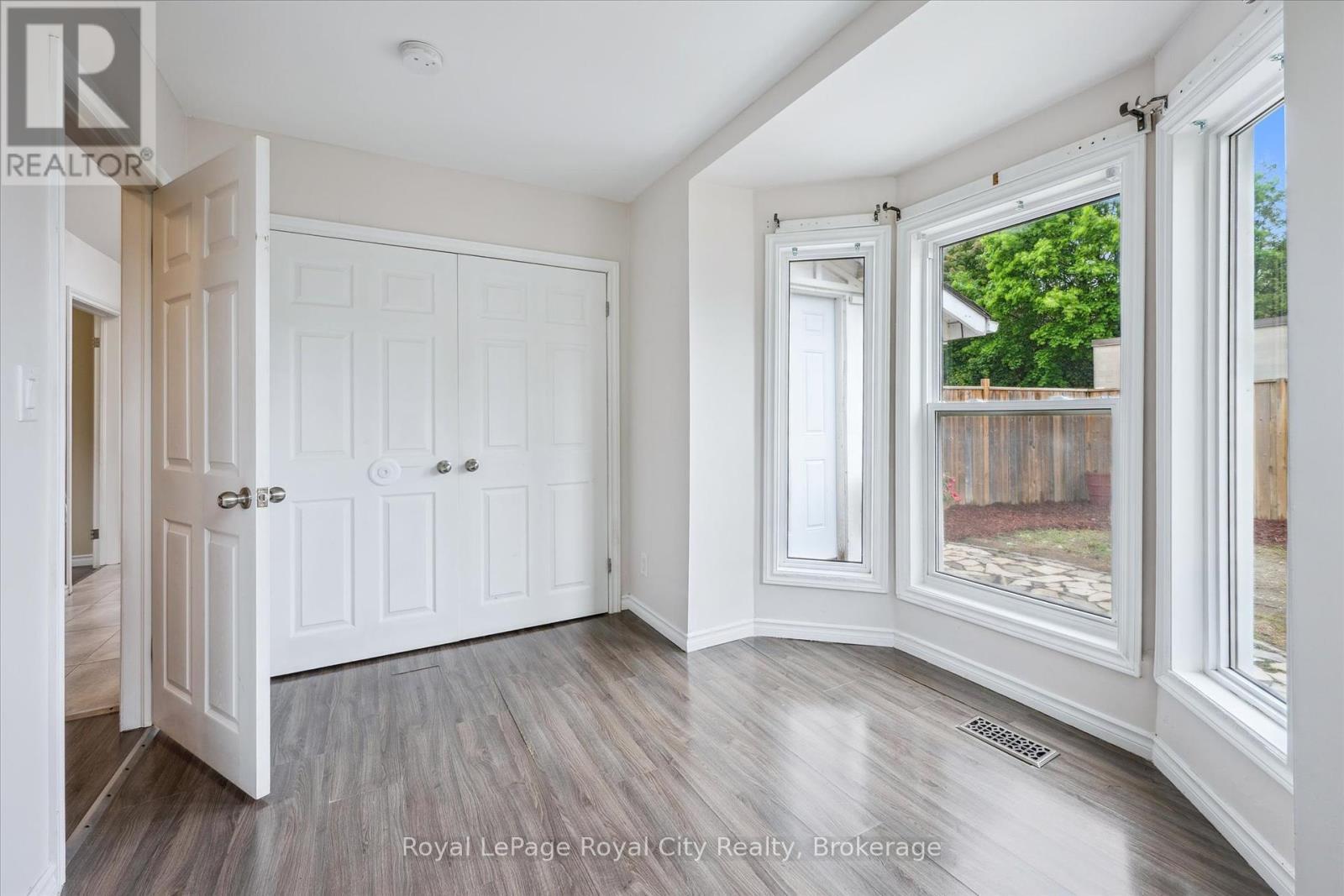 












169 EDINBURGH ROAD N

,
Guelph (Downtown),




Ontario
N1H5R6

