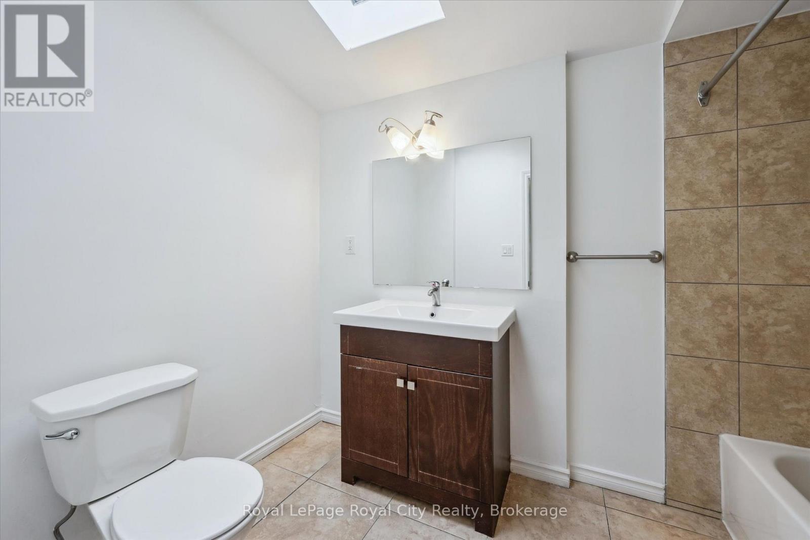












169 EDINBURGH ROAD N

,
Guelph (Downtown),




Ontario
N1H5R6

