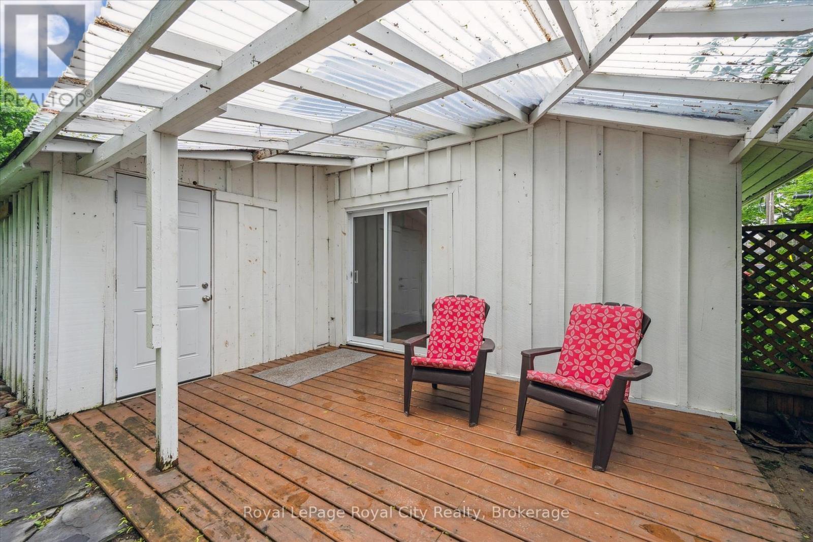 












169 EDINBURGH ROAD N

,
Guelph (Downtown),




Ontario
N1H5R6

