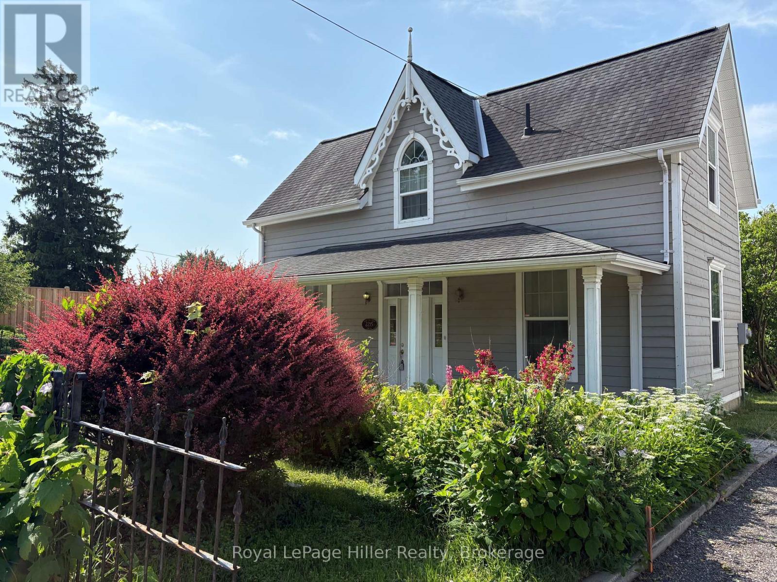 












2215 LINE 34 LINE

,
Perth East (Shakespeare),




Ontario
N0B2P0

