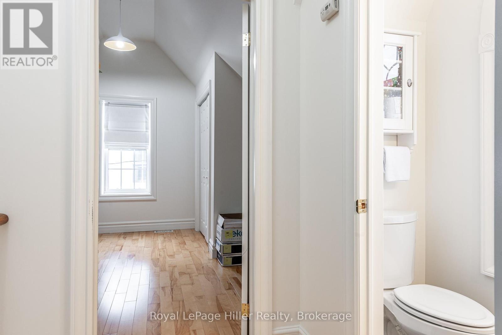 












2215 LINE 34 LINE

,
Perth East (Shakespeare),




Ontario
N0B2P0

