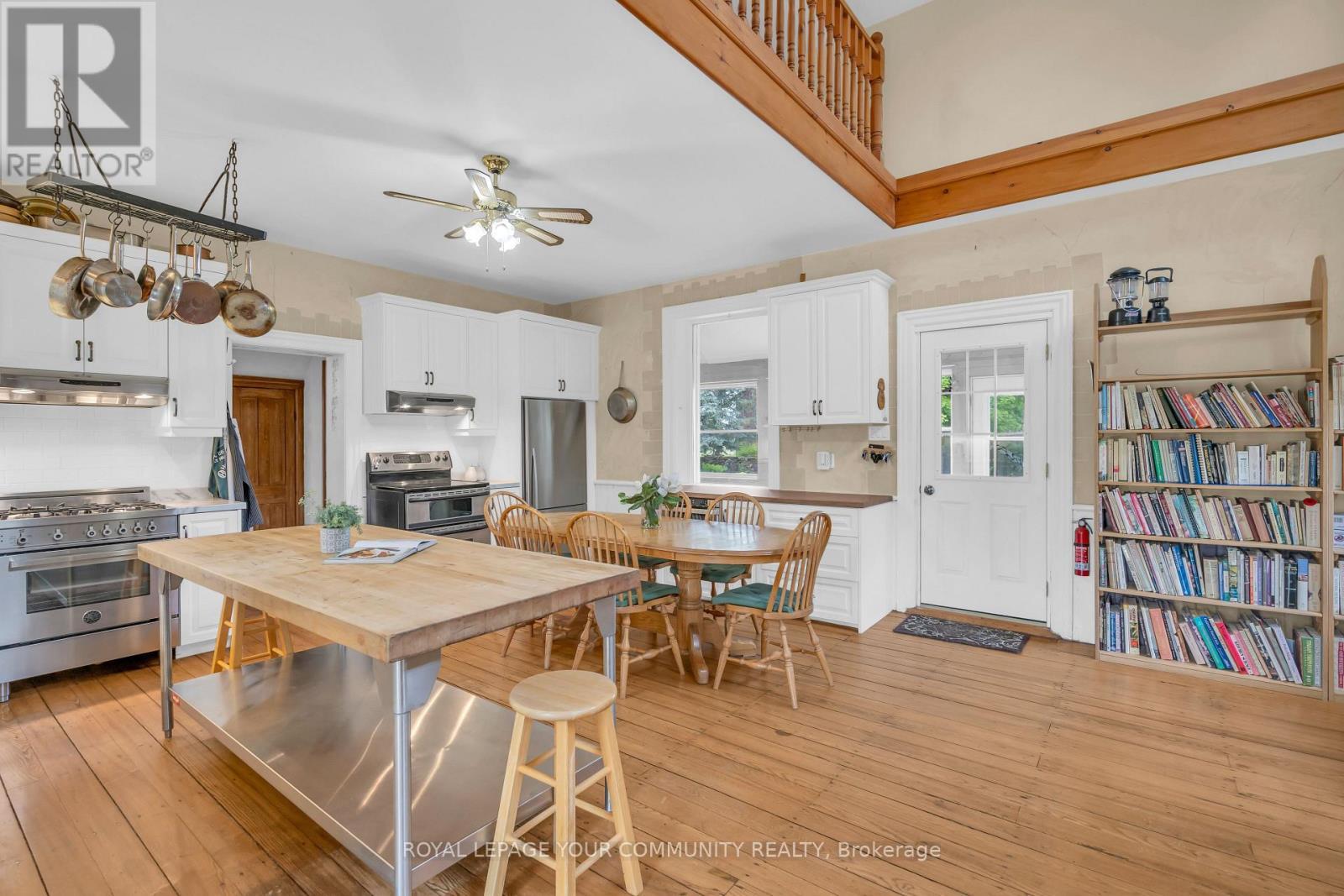 












788190 GREY RD 13

,
Grey Highlands,




Ontario
N0H1J0


