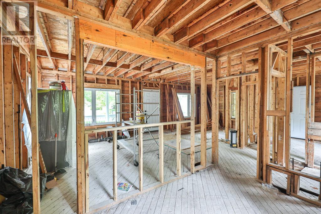 












199 PINE COVE ROAD

,
Burlington,




Ontario
L7N1W1

