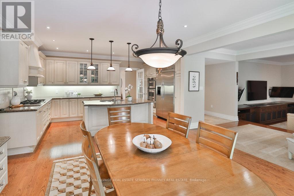 












1442 GLENBURNIE ROAD

,
Mississauga,




Ontario
L5G3C8

