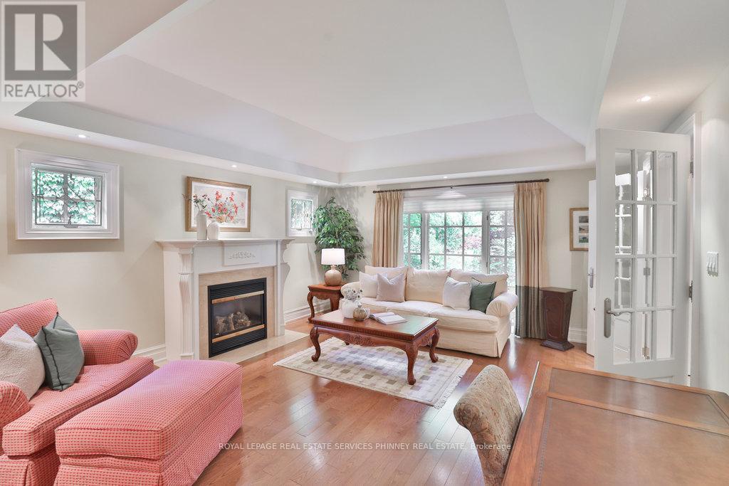 












1442 GLENBURNIE ROAD

,
Mississauga,




Ontario
L5G3C8

