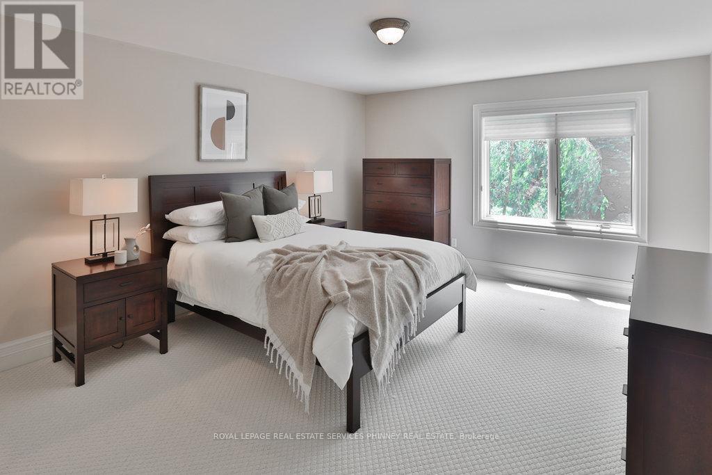 












1442 GLENBURNIE ROAD

,
Mississauga,




Ontario
L5G3C8

